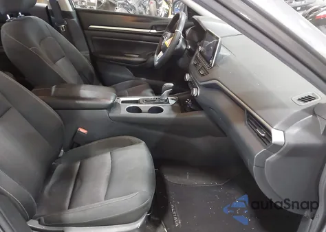 2022 Nissan Altima Sv Fwd z USA, uszkodzony, nr VIN 1N4BL4DV2NN319168